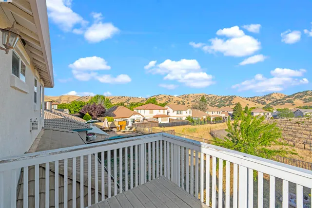 $399,999 | 9516 Sarazen Court, Patterson, CA 95363