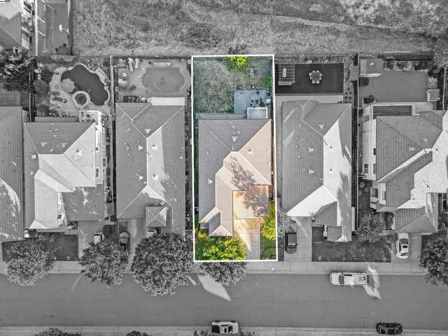 $399,999 | 9516 Sarazen Court, Patterson, CA 95363