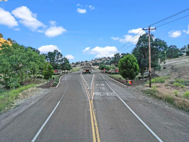 $399,999 | 9516 Sarazen Court, Patterson, CA 95363