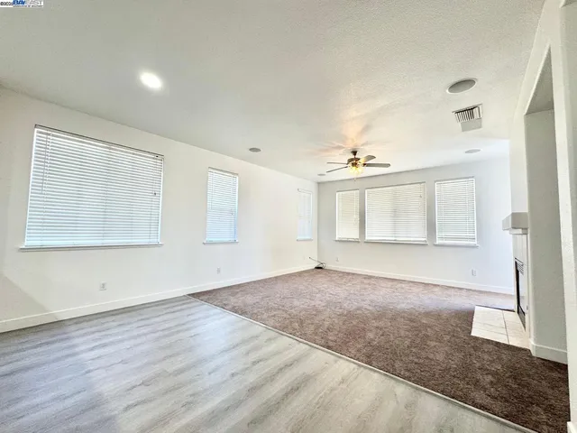 $399,999 | 9516 Sarazen Court, Patterson, CA 95363