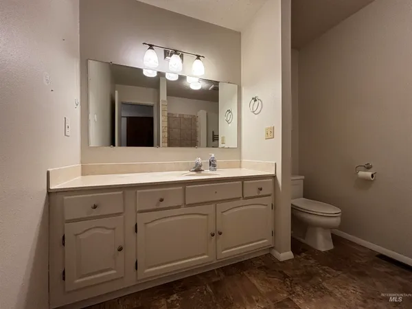 $1,100,000 | 3981 North 3575 East, Kimberly, ID 83341