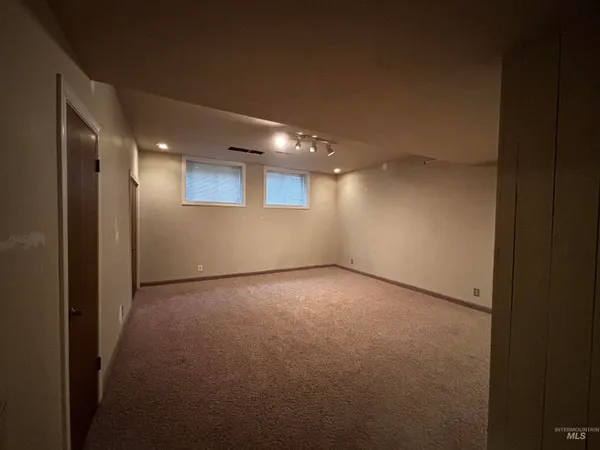 $1,100,000 | 3981 North 3575 East, Kimberly, ID 83341