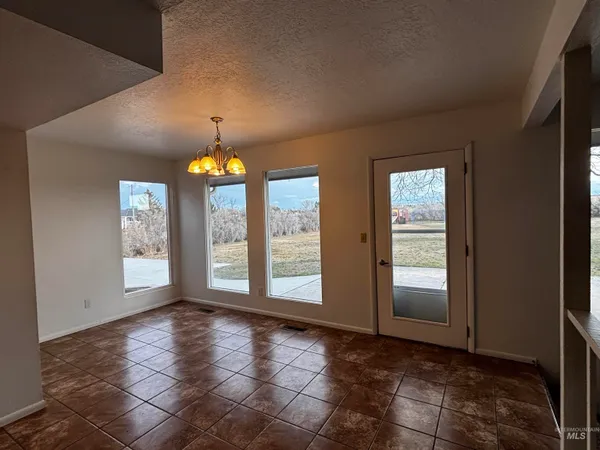 $1,100,000 | 3981 North 3575 East, Kimberly, ID 83341