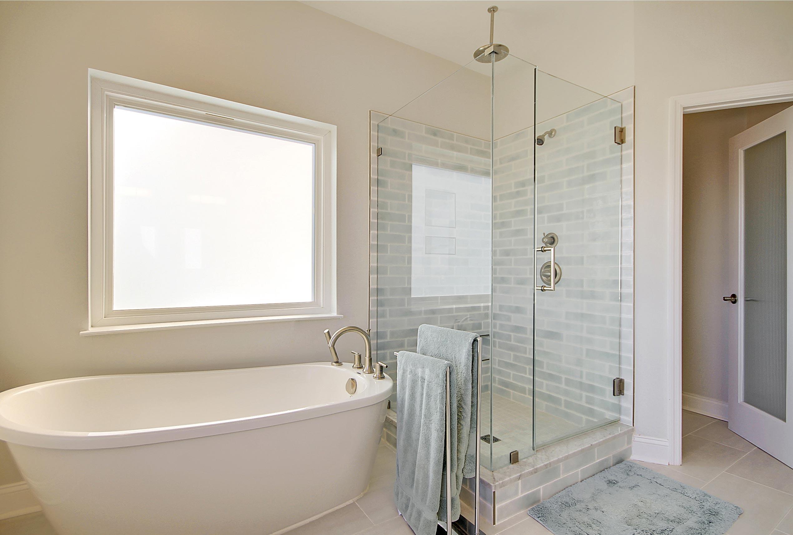 2210 Folly Road Charleston, SC 29412 - Photo 22 of 43 Owners EnSuite Bath