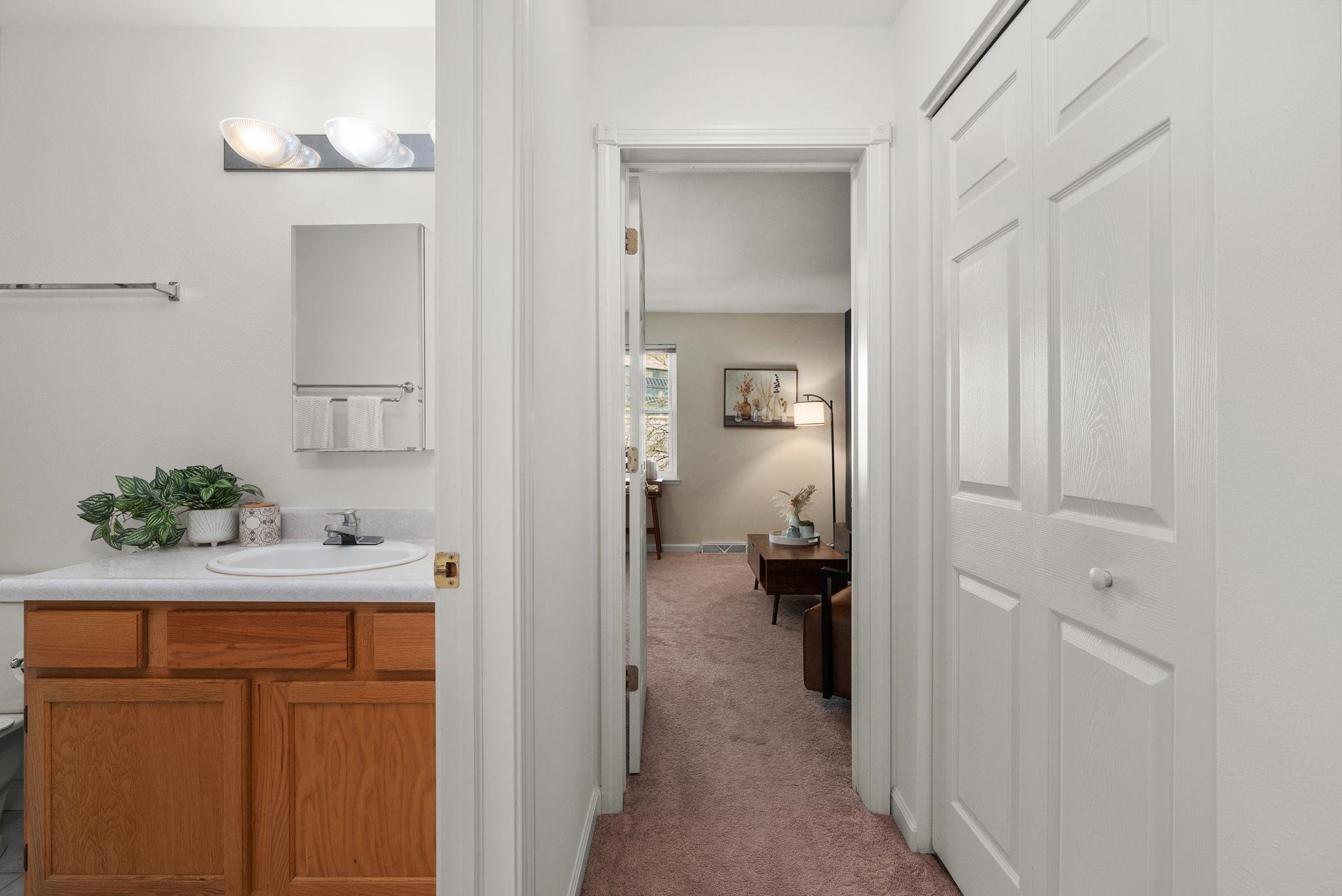 141 South Franklin Street Madison, WI 53703 - Photo 19 of 27