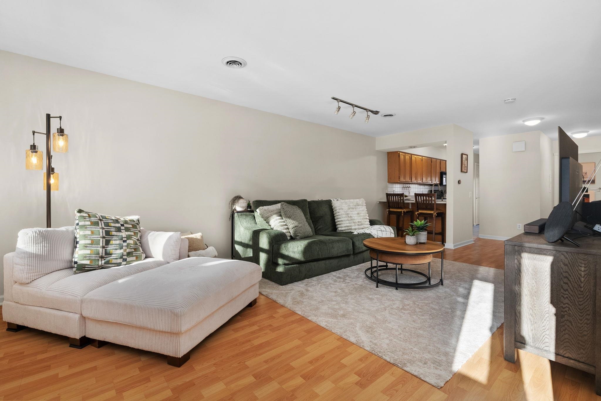 141 South Franklin Street Madison, WI 53703 - Photo 2 of 27