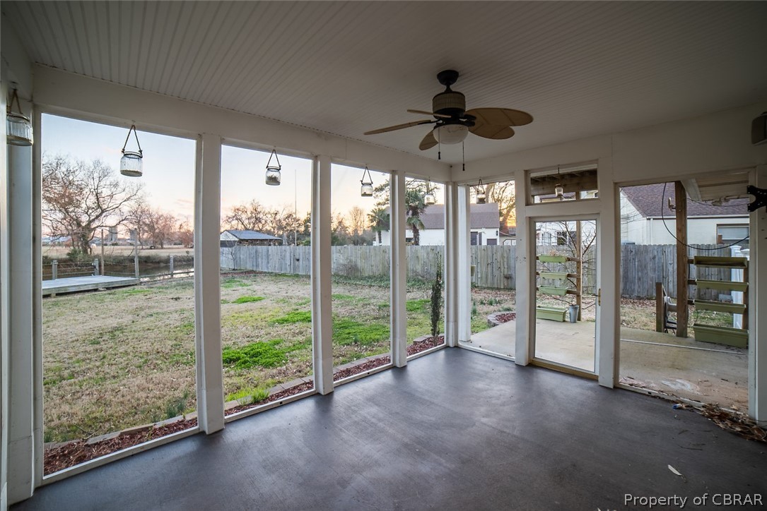 423 West Gilbert Street Hampton, VA 23669 - Photo 37 of 41