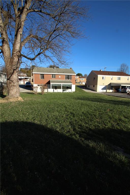 4746 Gardenville Road Baldwin, PA 15236 - Photo 14 of 16 Gallery Image 14