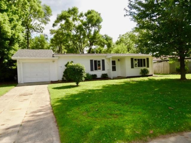 1332 Fulkerson Road Niles, MI 49120 - Photo 1 of 30 DSC04712