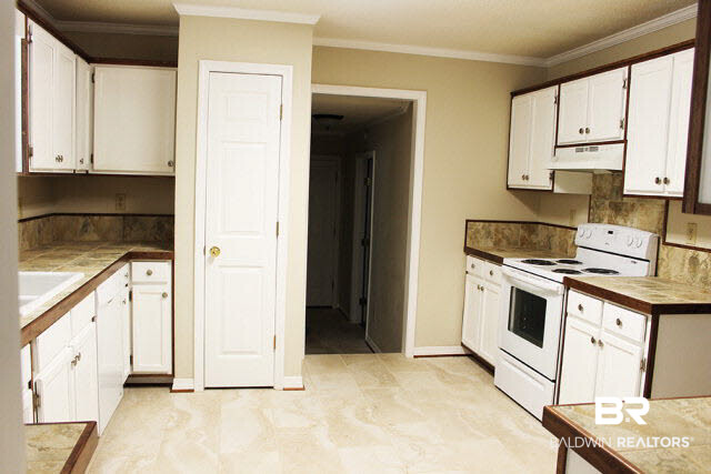 4502 Kali Oka Road Saraland, AL 36571 - Photo 6 of 22