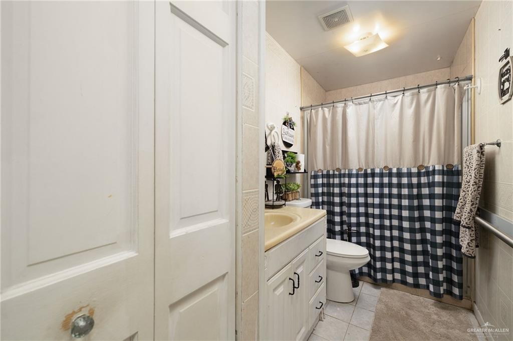 1069 Paisano Street Roma, TX 78584 - Photo 12 of 15 Gallery Image 12