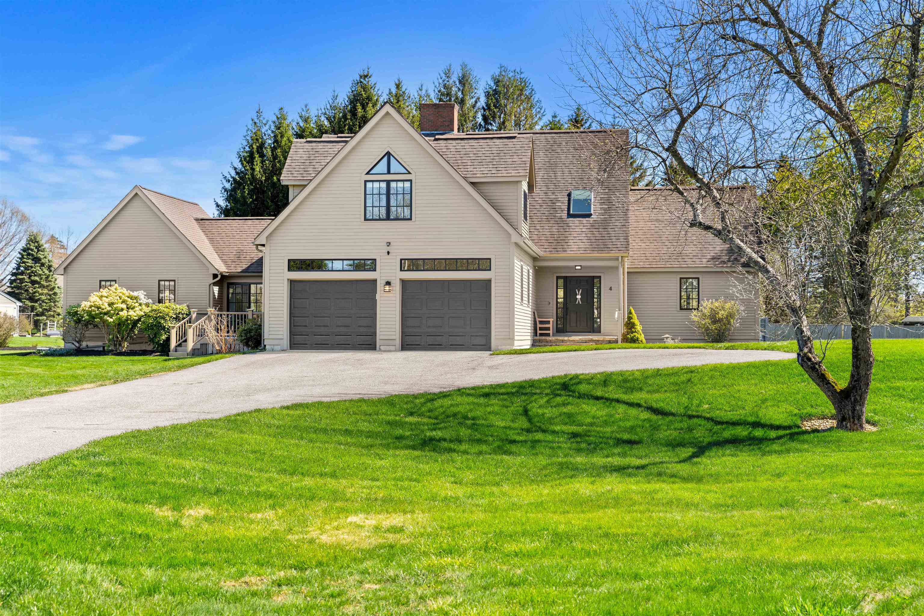 4 Apple Way Stratham, NH 03885 - Photo 1 of 59 Gallery Image 1