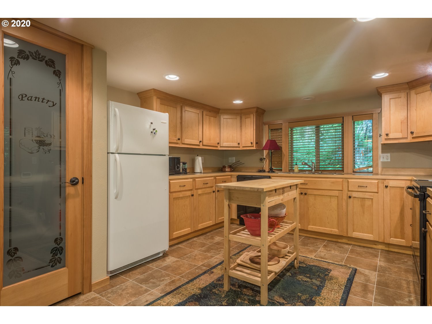 28788 Still Creek Road Rhododendron, OR 97049 - Photo 14 of 32 Gallery Image 14