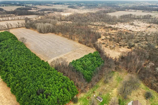 $109,900 | 7748 1/2 1/2 Mile Road, East Leroy, MI 49051