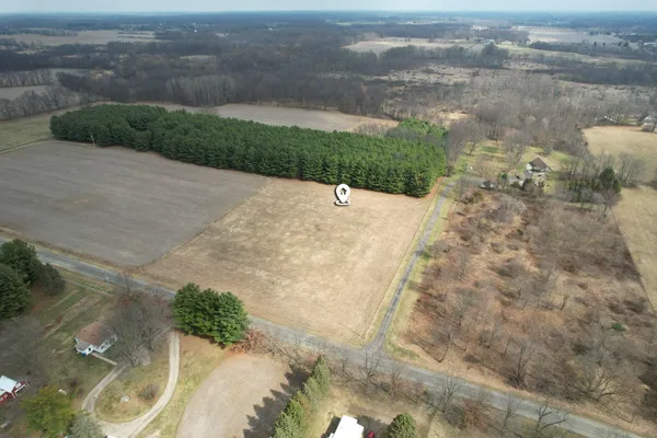 $109,900 | 7748 1/2 1/2 Mile Road, East Leroy, MI 49051