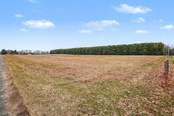 $109,900 | 7748 1/2 1/2 Mile Road, East Leroy, MI 49051