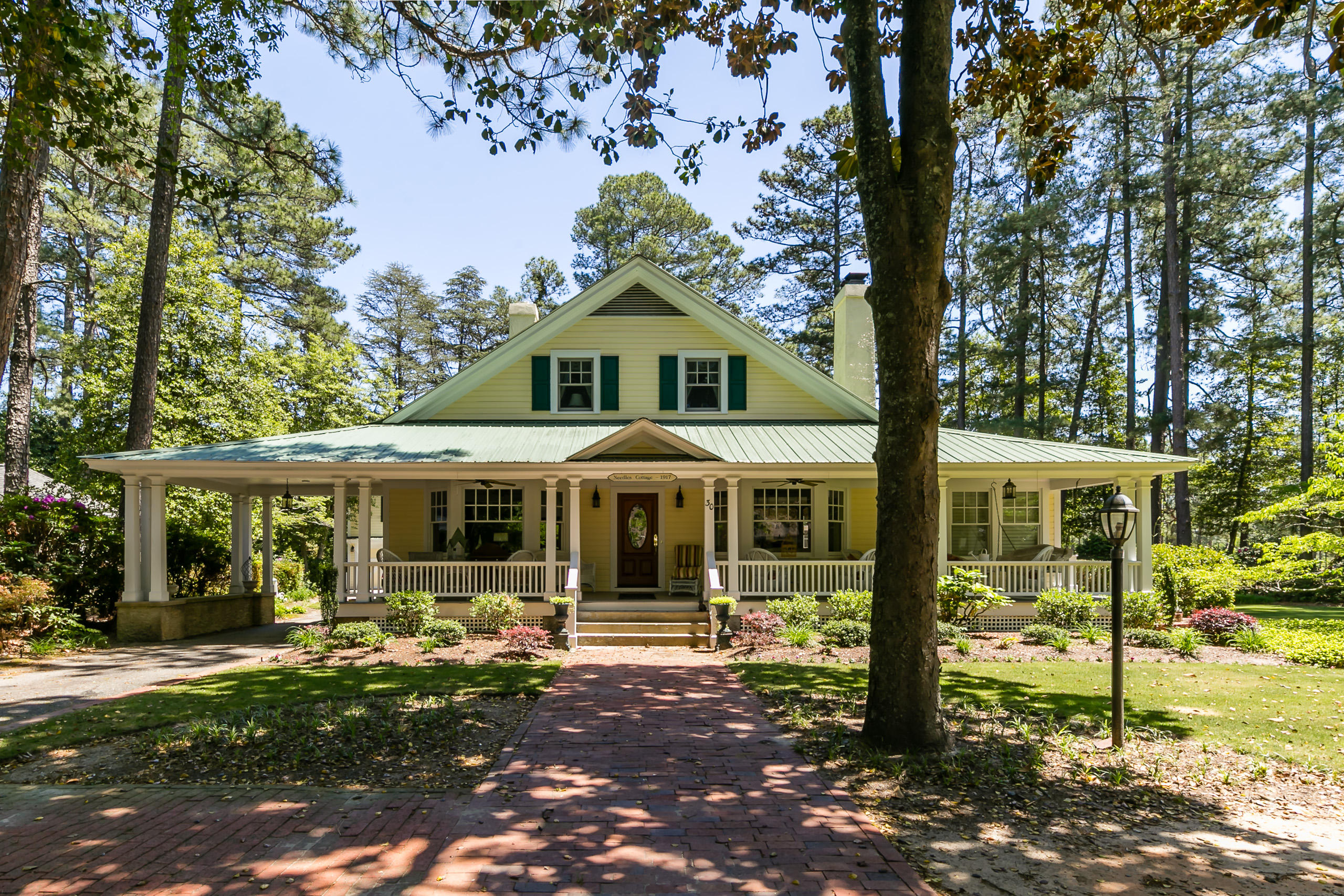 30 Laurel Road Pinehurst, NC 28374 - Photo 2 of 38 Front