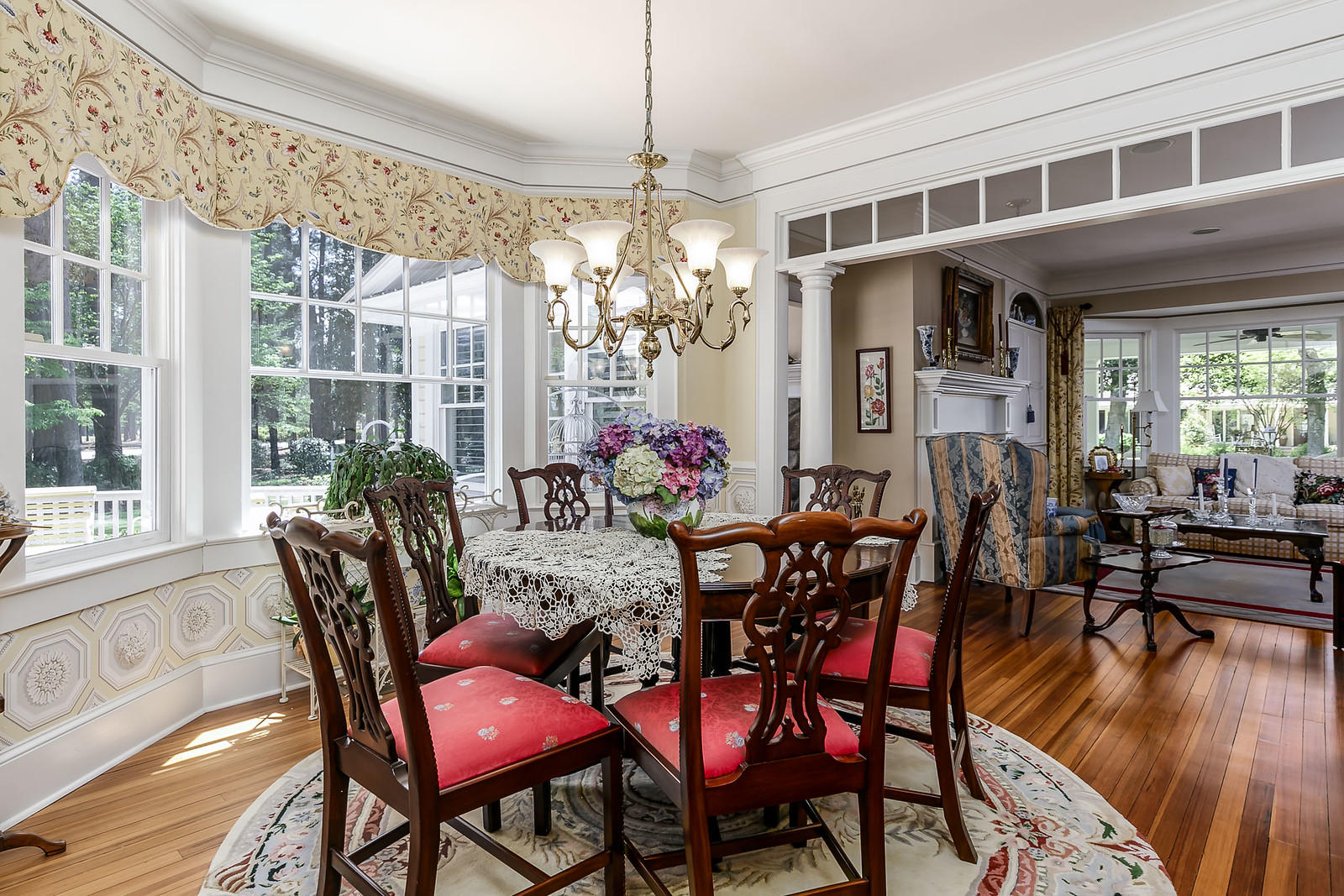 30 Laurel Road Pinehurst, NC 28374 - Photo 8 of 38 Dining room