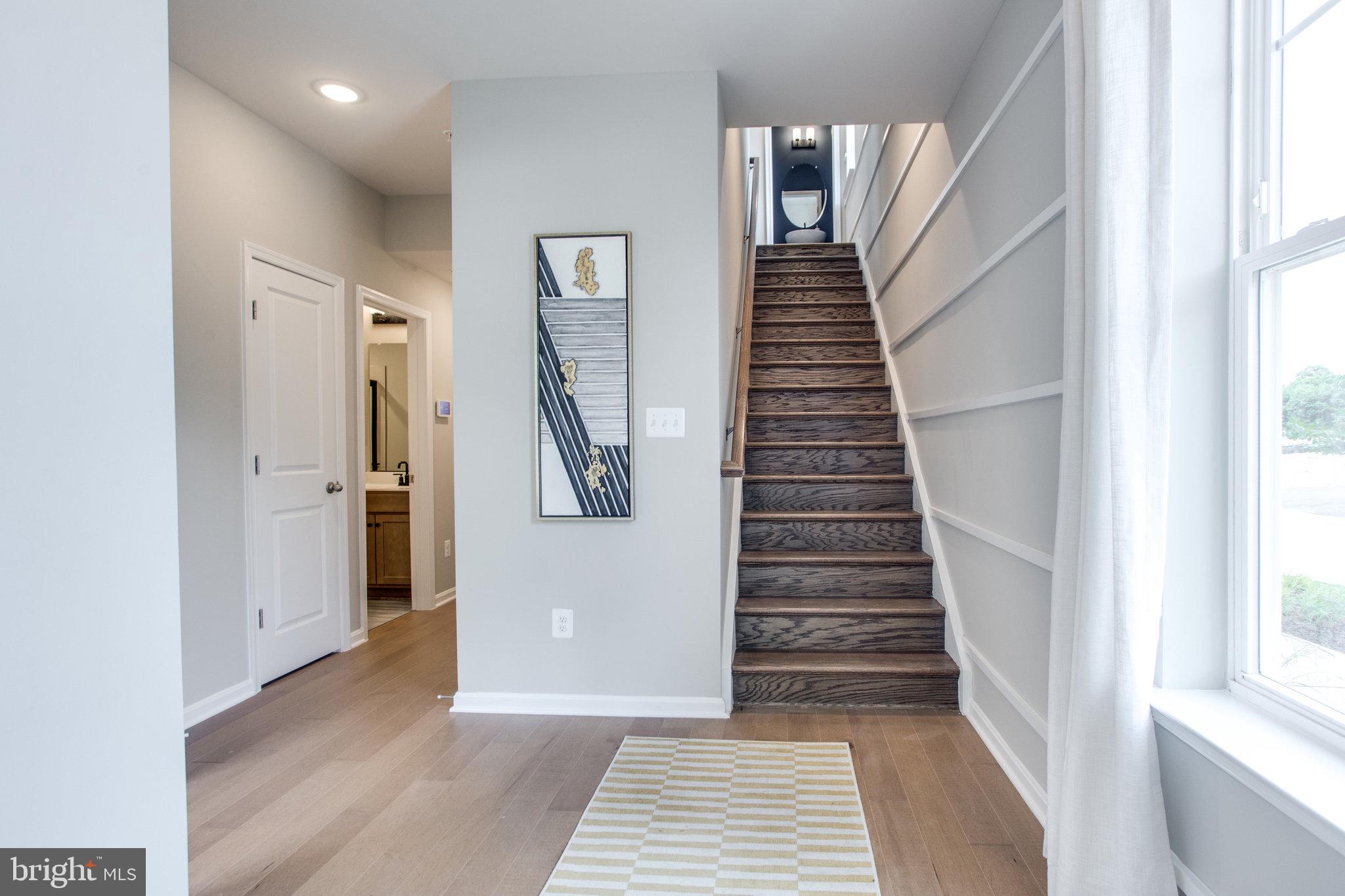 2571 Hopton Lane Frederick, MD 21701 - Photo 7 of 38 Entry hall