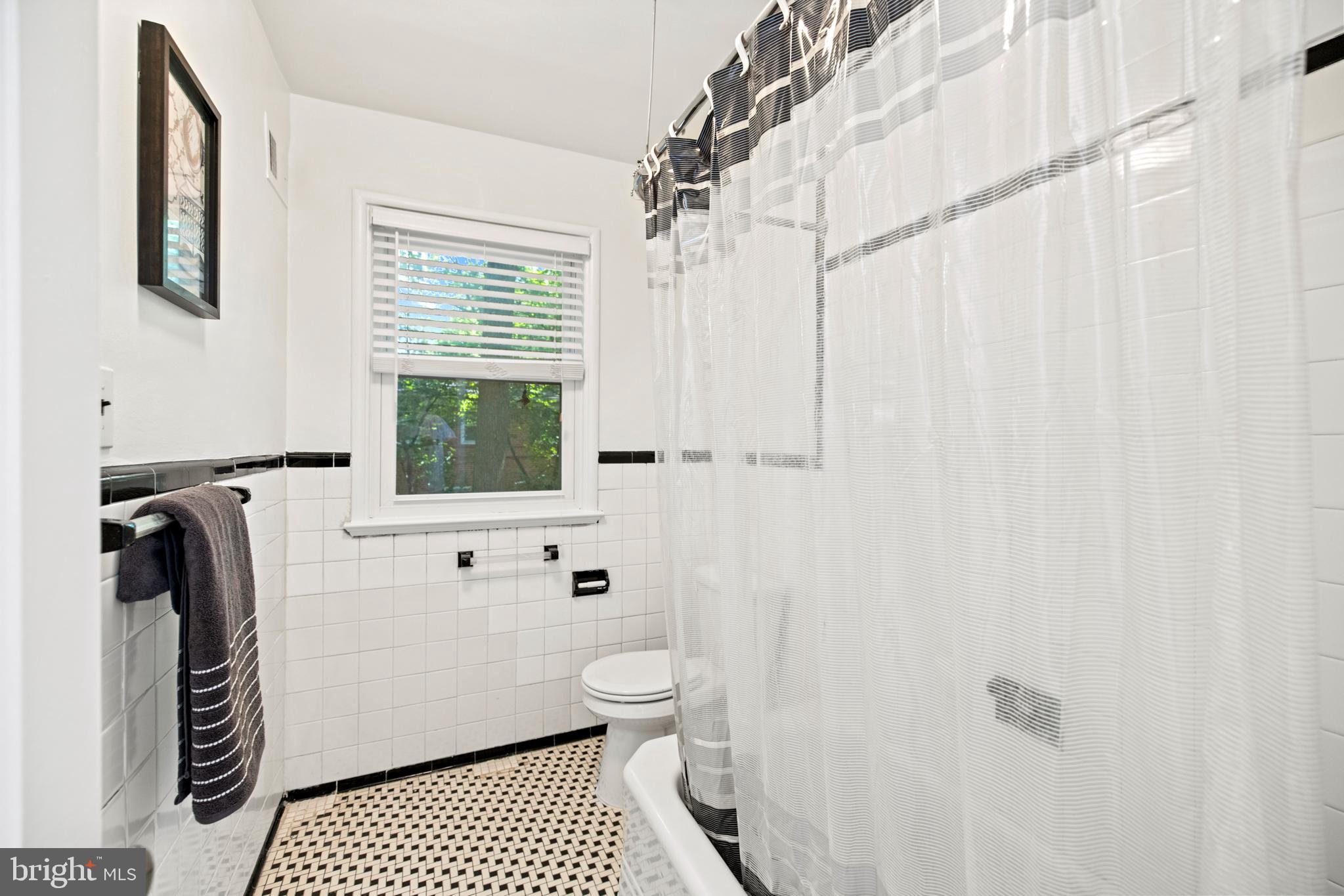 8610 Geren Road, Unit 166 Silver Spring, MD 20901 - Photo 25 of 34