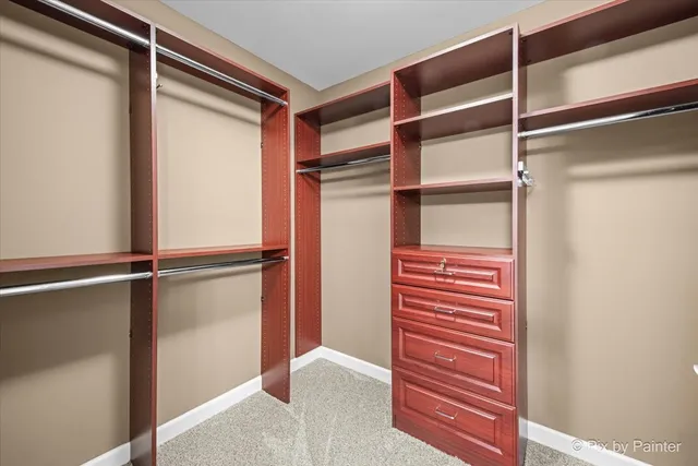 $734,500 | 7 Birchwood Court, Lake In The Hills, IL 60156