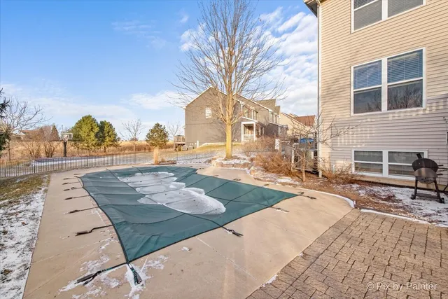 $734,500 | 7 Birchwood Court, Lake In The Hills, IL 60156