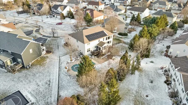 $734,500 | 7 Birchwood Court, Lake In The Hills, IL 60156