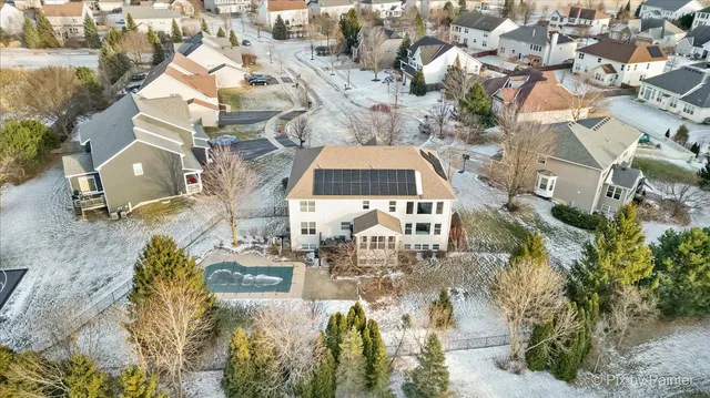 $734,500 | 7 Birchwood Court, Lake In The Hills, IL 60156