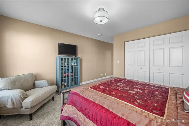 $734,500 | 7 Birchwood Court, Lake In The Hills, IL 60156