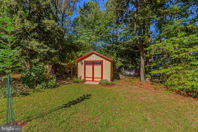 $519,000 | 5903 St Lo Avenue, Rockville, MD 20851