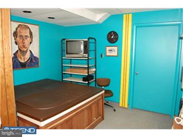 376 Merion Road Merion Station, PA 19066 - Photo 10 of 12