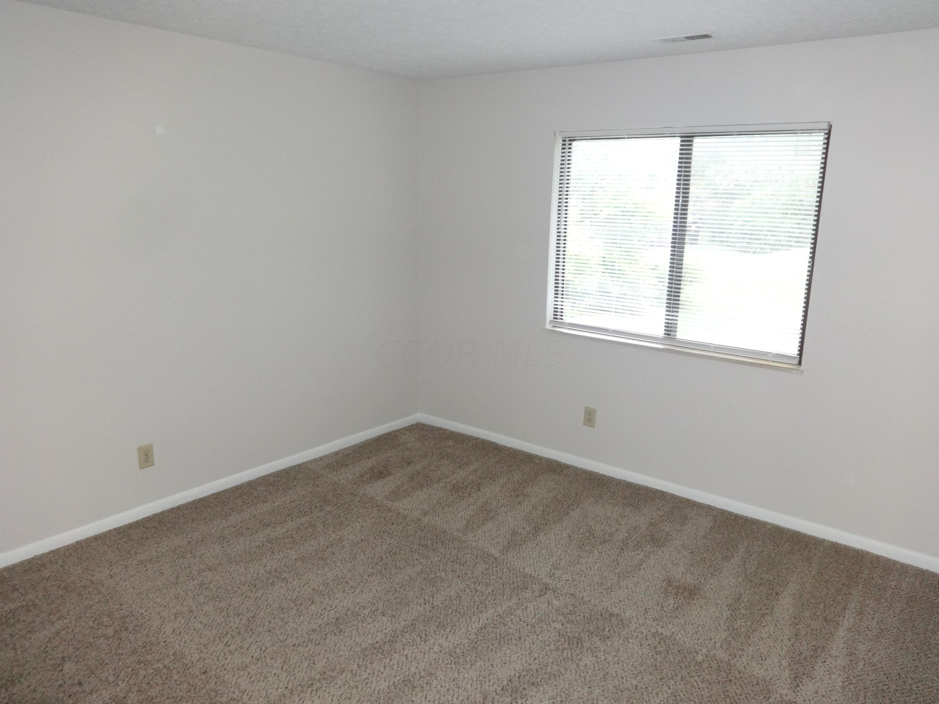 2159 Hedgerow Road, Unit 2159F Columbus, OH 43220 - Photo 20 of 23 2159 F Hedgerow BR 1-3