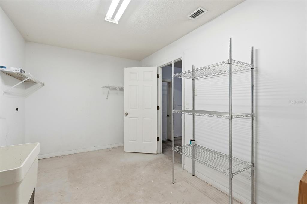 550 Locust Street Port Orange, FL 32127 - Photo 12 of 37