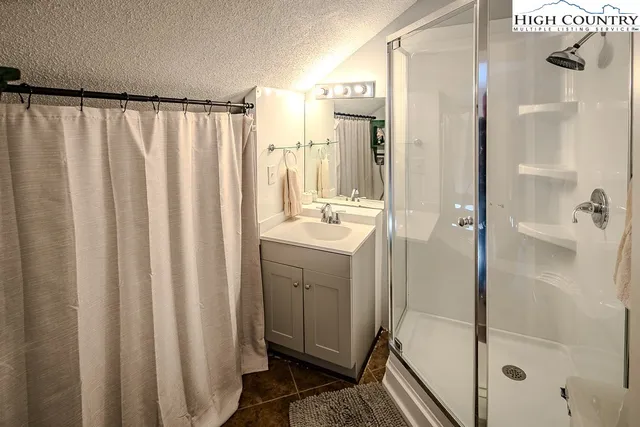 $398,000 | 1443 Sugar Mountain Drive, Unit B11, Sugar Mountain, NC 28604