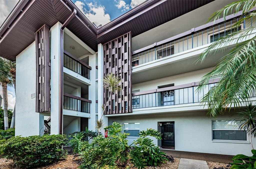 5157 Silent Loop, Unit 301 New Port Richey, FL 34652 - Photo 6 of 71