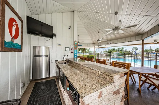 $1,750 | 5157 Silent Loop, Unit 301, New Port Richey, FL 34652