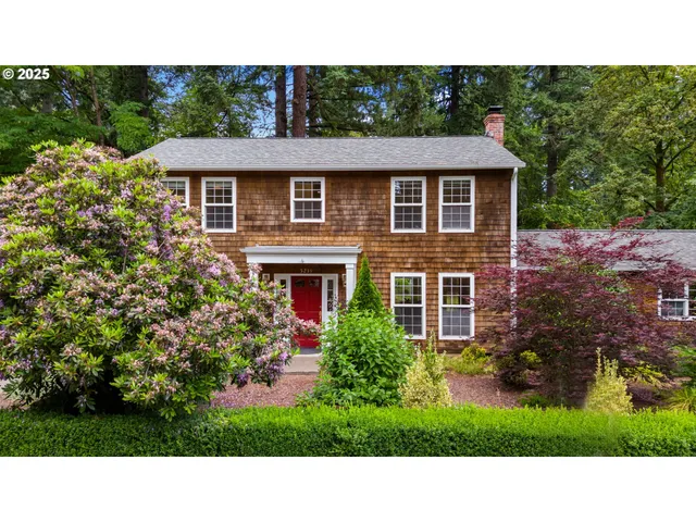 $1,199,000 | 5239 Madrona Street, Lake Oswego, OR 97035