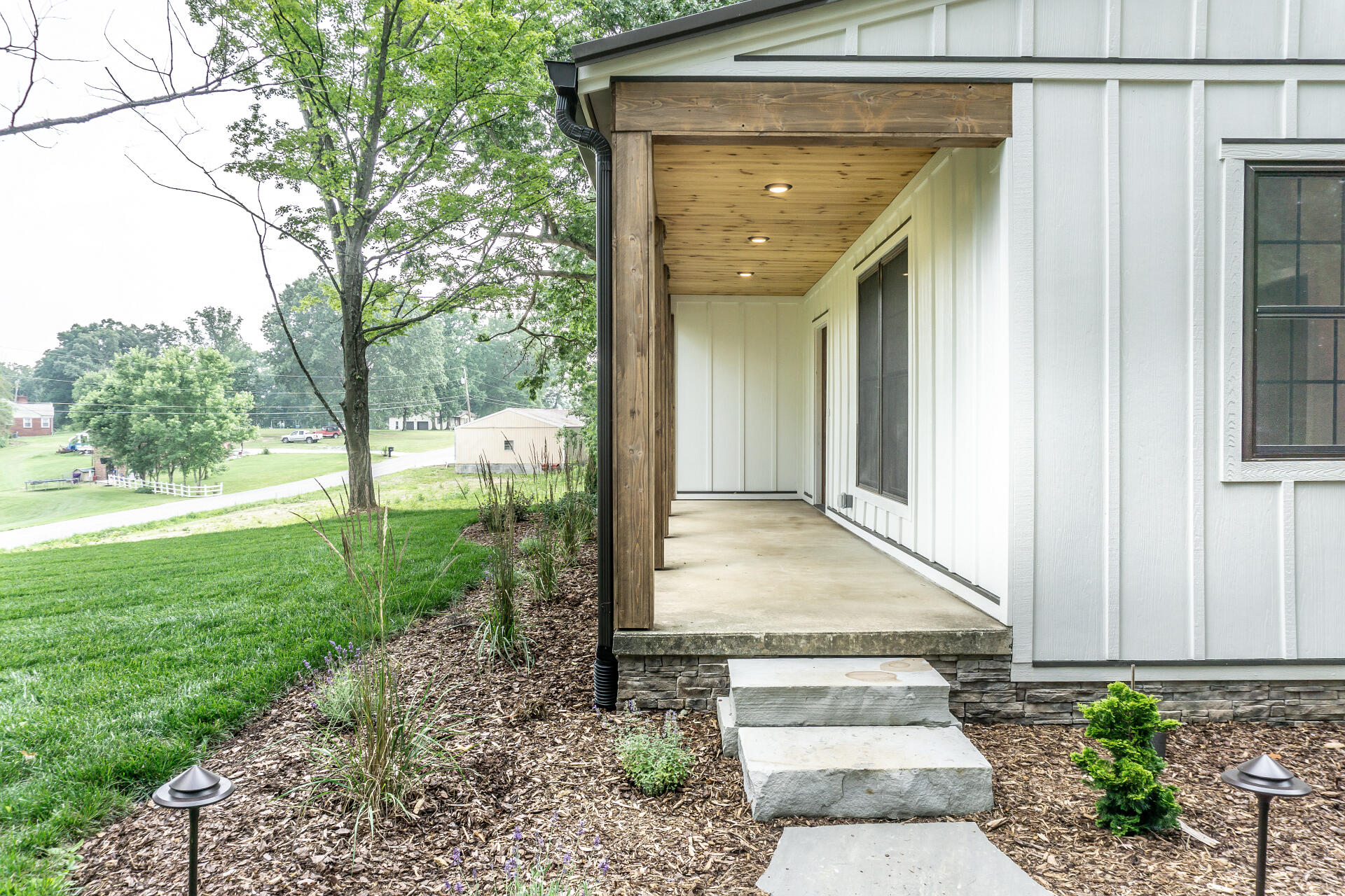 290 Hartman Road Greeneville, TN 37743 - Photo 4 of 72 290HartmanG_062