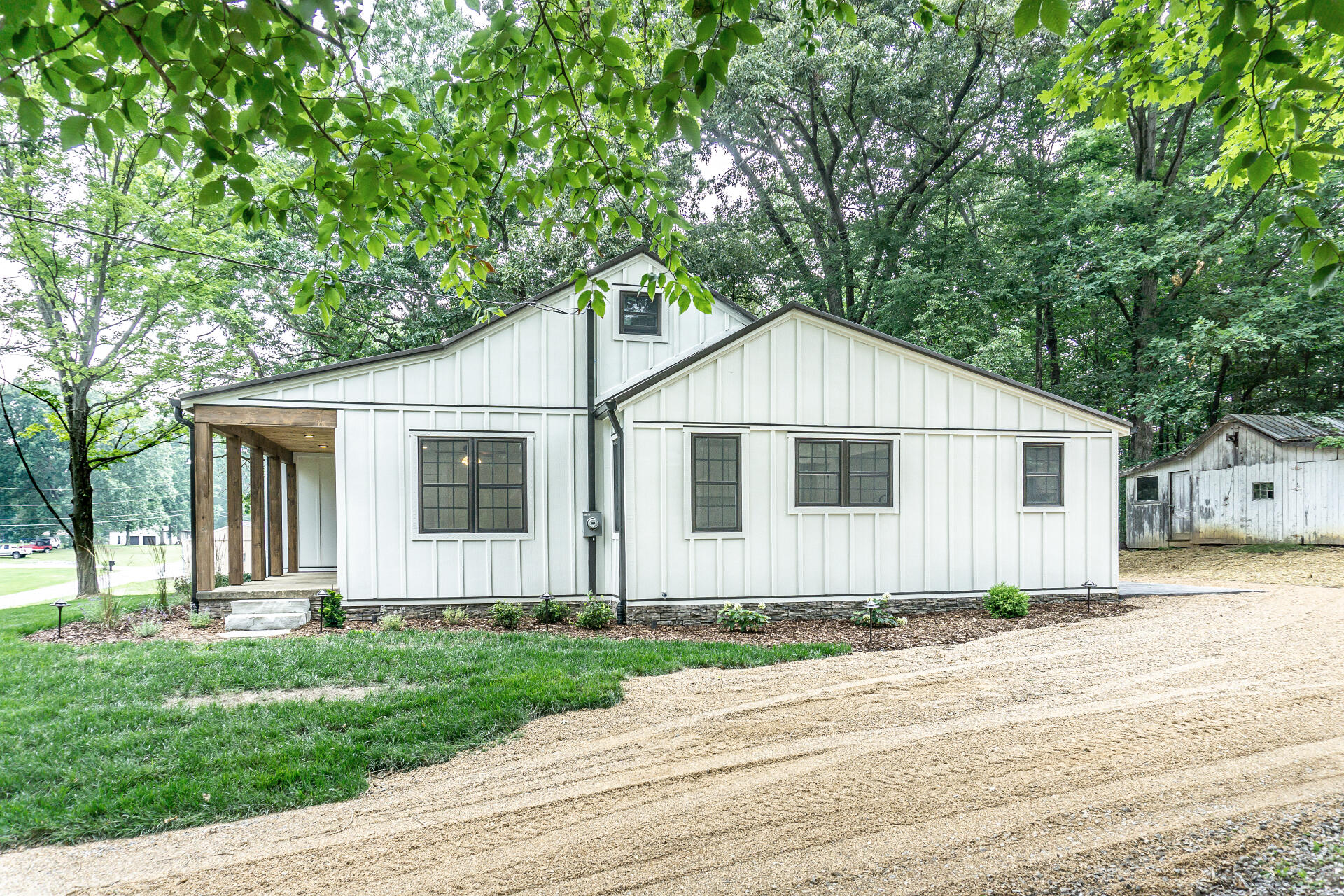 290 Hartman Road Greeneville, TN 37743 - Photo 64 of 72 290HartmanG_055