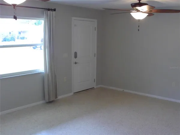 $2,200 | 42 Catalina Drive, DeBary, FL 32713