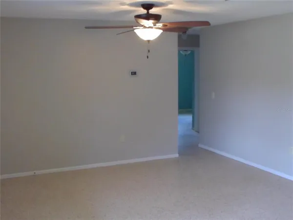 $2,200 | 42 Catalina Drive, DeBary, FL 32713