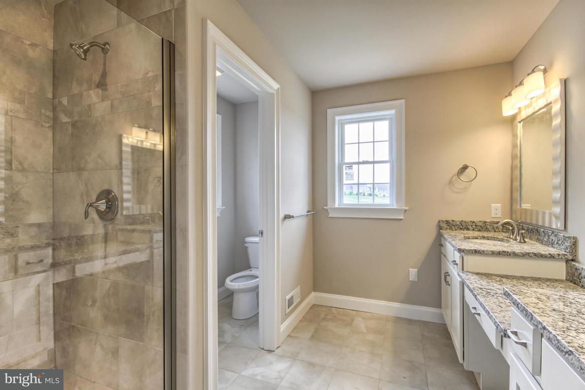 340 Ecker Drive, Unit 33 Lititz, PA 17543 - Photo 13 of 21