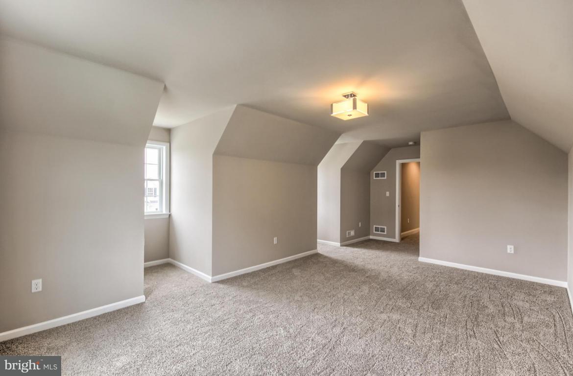 340 Ecker Drive, Unit 33 Lititz, PA 17543 - Photo 19 of 21