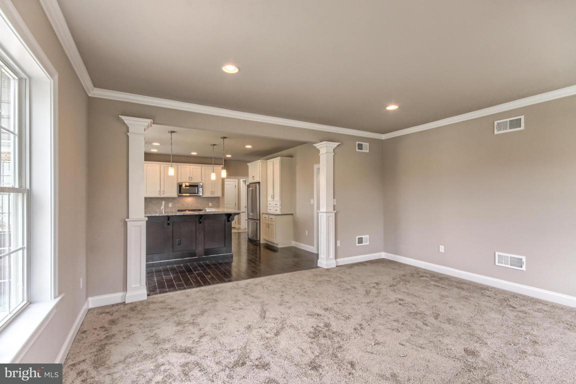 340 Ecker Drive, Unit 33 Lititz, PA 17543 - Photo 6 of 21
