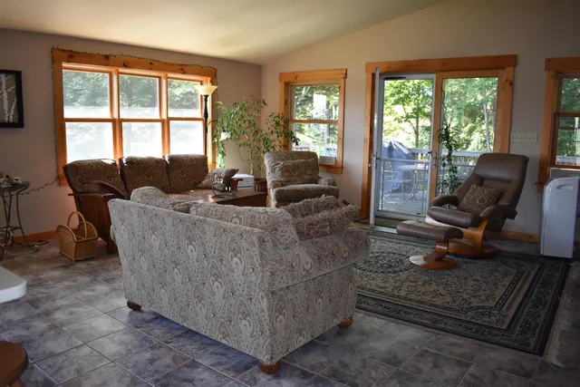 $475,000 | 623 Vail Drive, Lyndon, VT 05851