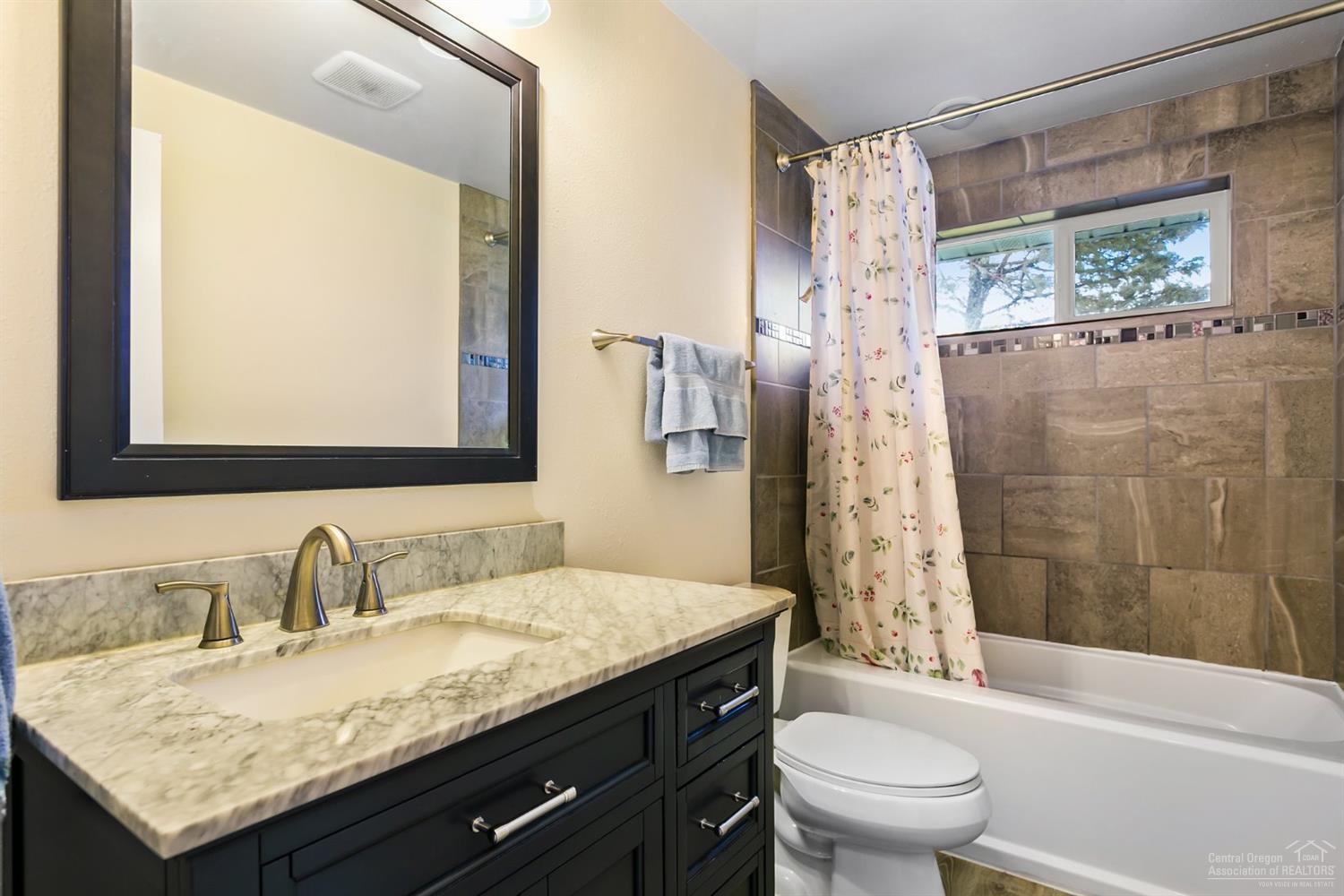 9941 South W Riggs Road Powell Butte, OR 97753 - Photo 15 of 24 Additional Photo