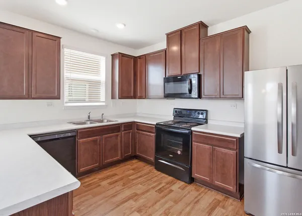 $1,850 | 245 Blacktail Drive, New Braunfels, TX 78130