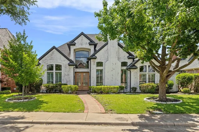 $1,449,000 | 4736 Holly Tree Drive, Dallas, TX 75287