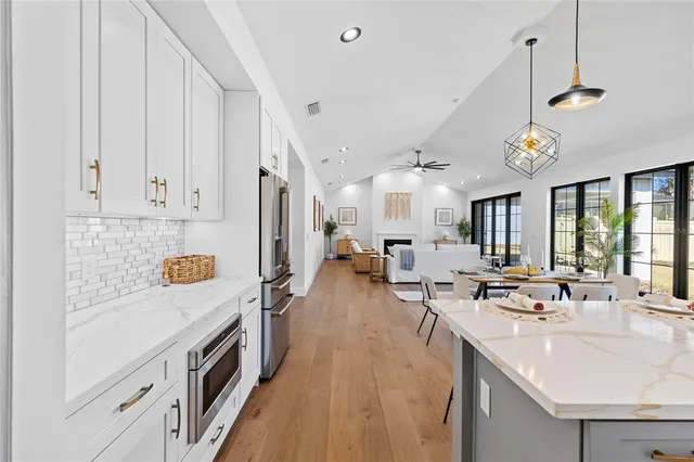 $899,900 | 1044 Southwest 120th Drive, Gainesville, FL 32607