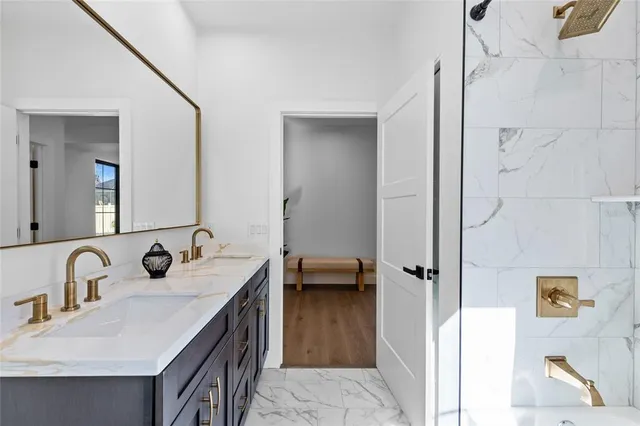 $899,900 | 1044 Southwest 120th Drive, Gainesville, FL 32607